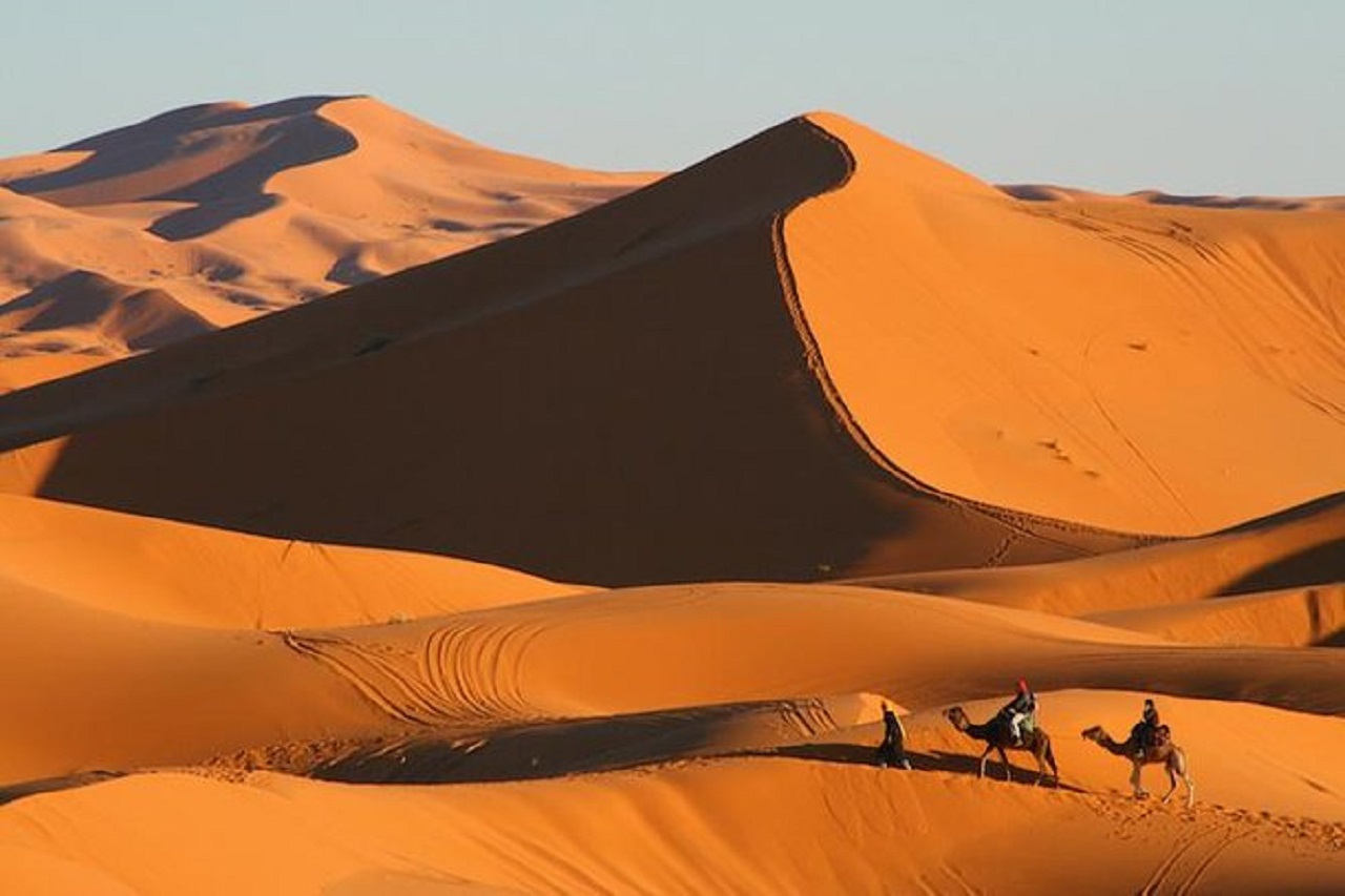  Day3:Merzouga-Camel trek-Overnight-sandborading-more activities 